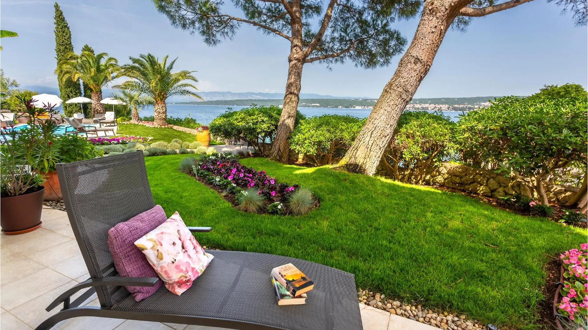 Beautiful Apartment In Porat With House Sea View  Porat (Krk)