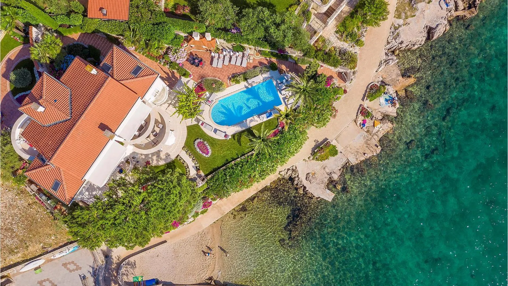 Beautiful Apartment In Porat With House Sea View Croatia