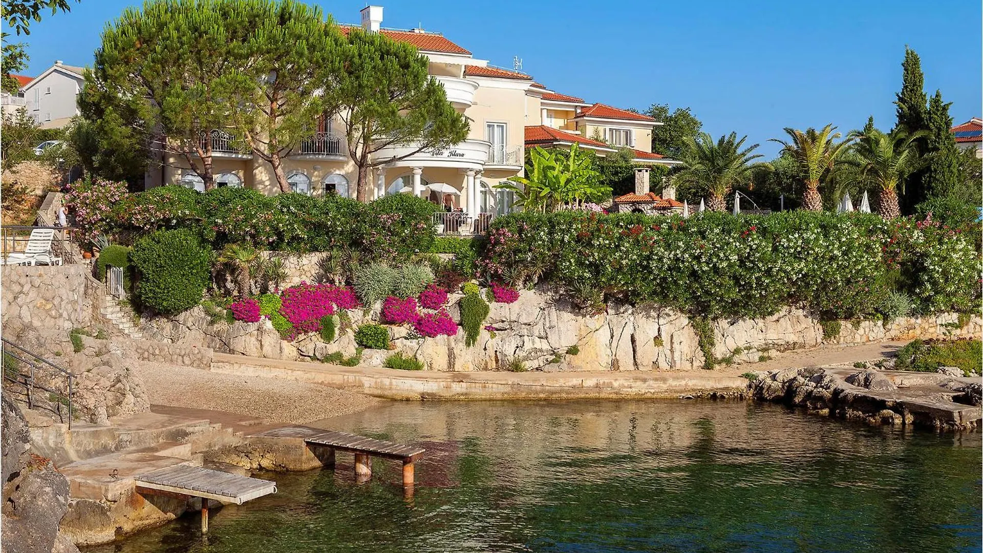 Beautiful Apartment In Porat With House Sea View Porat (Krk)